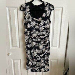 Le Château ruched pencil dress